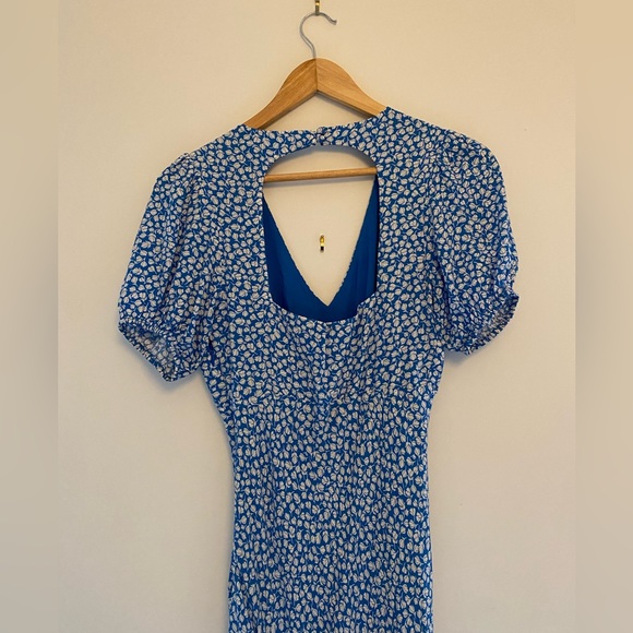 Ivanna Open Back Midi Dress - Picture 4 of 5